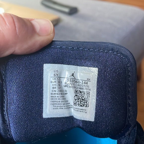 Nike Jordan 1 low UNC - Picture 4 of 4